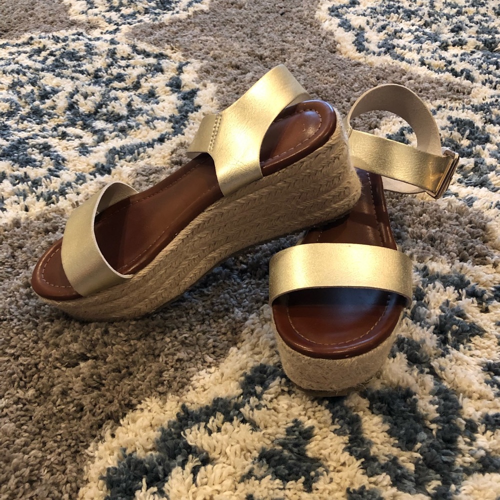 Espadrilles - image 2